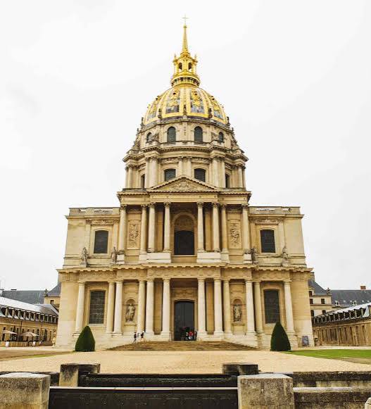 Les Invalides